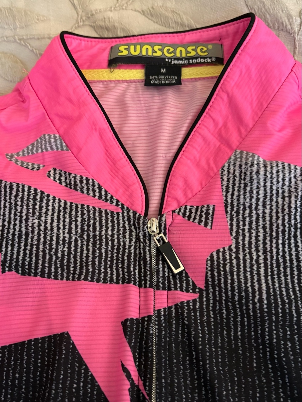 2 Jamie Sadock Sunsence shirts - Picture 2 of 11